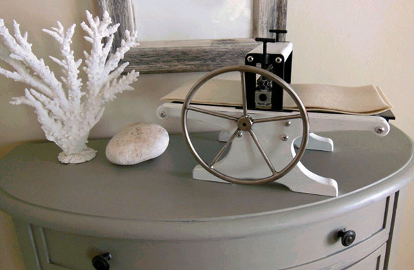 Jo TYler etching press