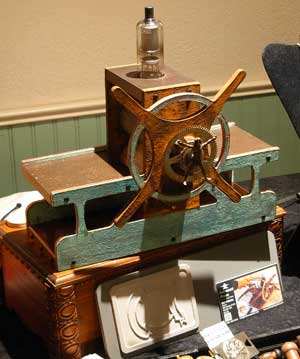 Steampunk_WeeWoodie_Rembrandt_Press